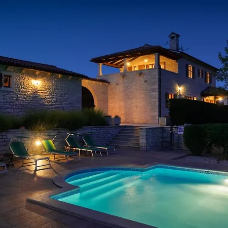 Rustic Catarina With Pool In Tinjan